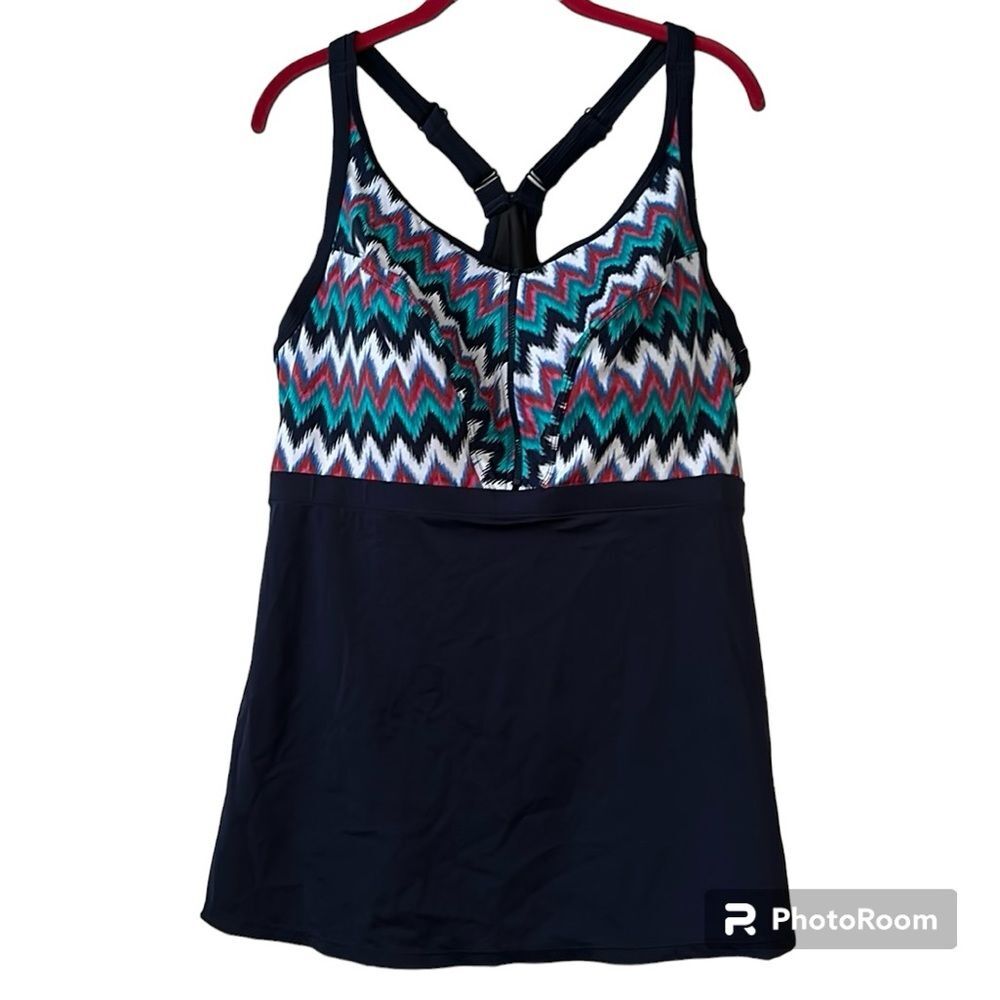 Swimsuits For All Zip Front Tankini Swim Top with Built in Bra 40DD NEW